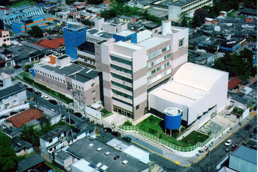 Desvendando mitos e verdades sobre o consumo de água Educação