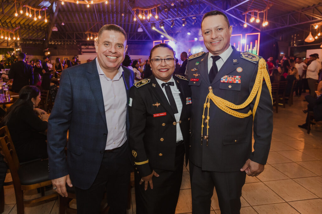 Villa Boechat recebe 300 convidados em festa de lançamento do novo espaço de eventos da casa Colunismo Social