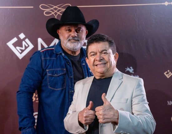Expoaba traz Di Camargo e Luciano e Solimões, Belluco, Humberto e Ronaldo Cultura