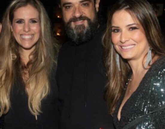 Bruna Barros canta no evento ‘As Noites de Baco!’ em Copacabana Música