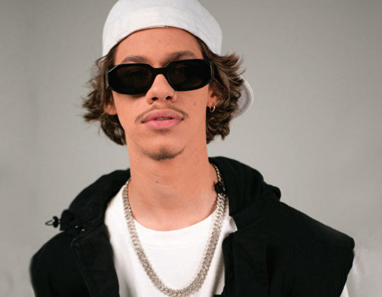 Rapper 'Dhalmas' chega com novo single “Nike Adidas" Música