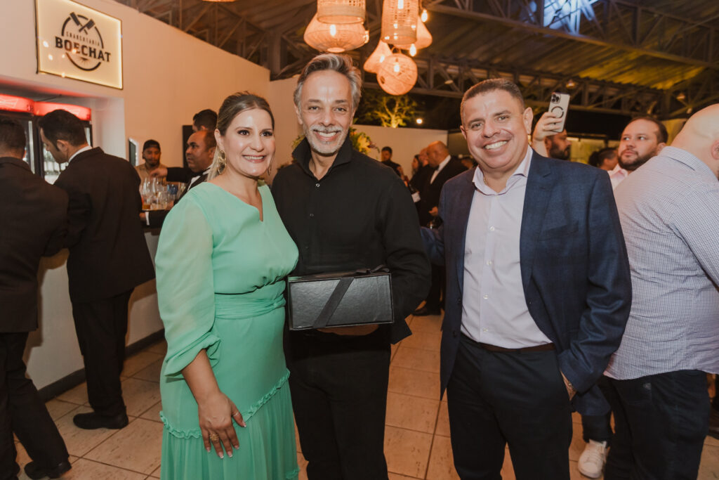 Villa Boechat recebe 300 convidados em festa de lançamento do novo espaço de eventos da casa Colunismo Social