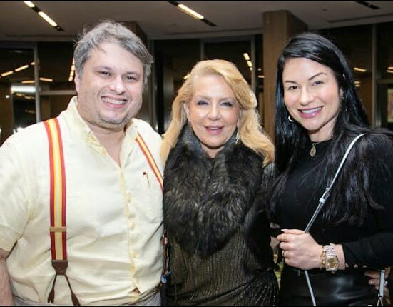 Viva Nossa Senhora! Colunismo Social