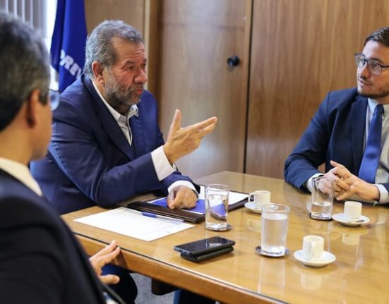 Educação Financeira Colunismo Social