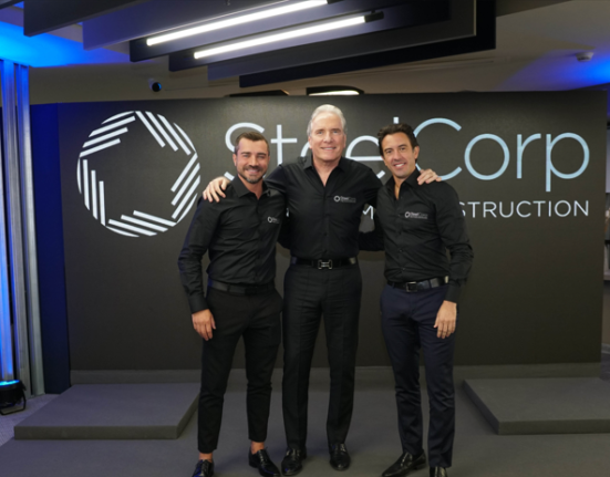 Pós Evento para Colunas Sociais - Lançamento SteelCorp Eventos
