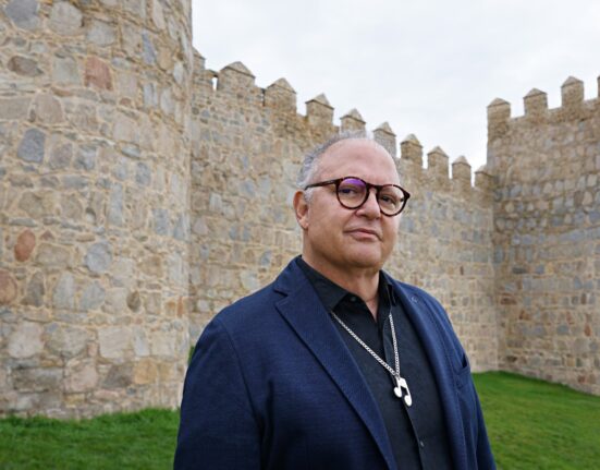 uilherme Arantes estreia turnê 2023 na região Centro-Oeste Na capital federal o cantor se apresenta com a Orquestra Brasília Sinfônica em 29 de outubro no Ulysses Centro de Convenções Música