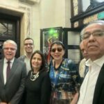 70 anos da Petrobrás Colunismo Social