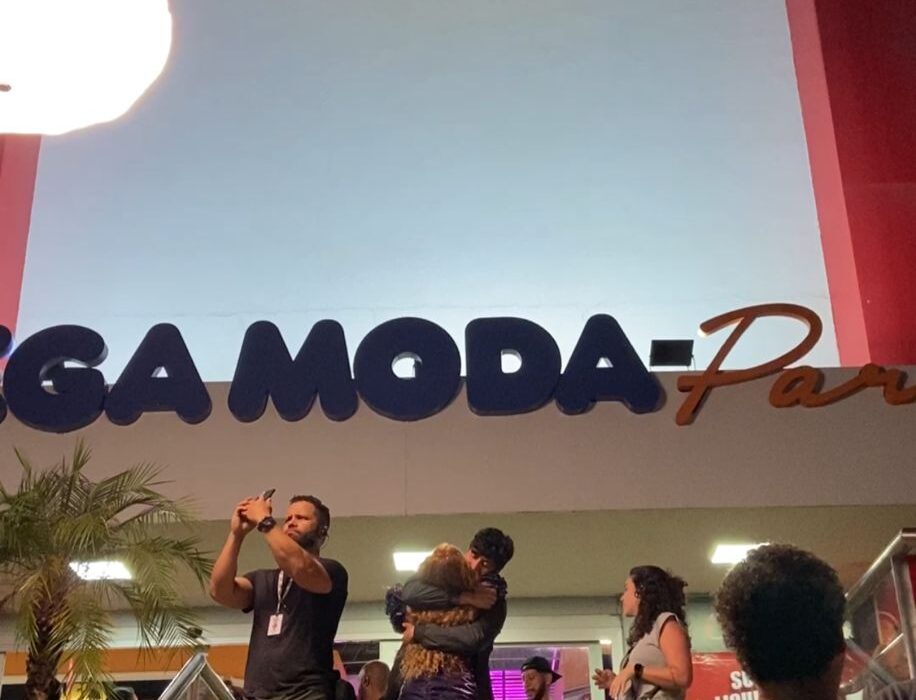 Minissérie "Rensga Hits" da TV Globo é gravada no Mega Moda Park Moda