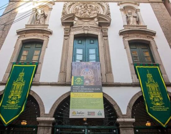 Missas e visitação turística Notícias