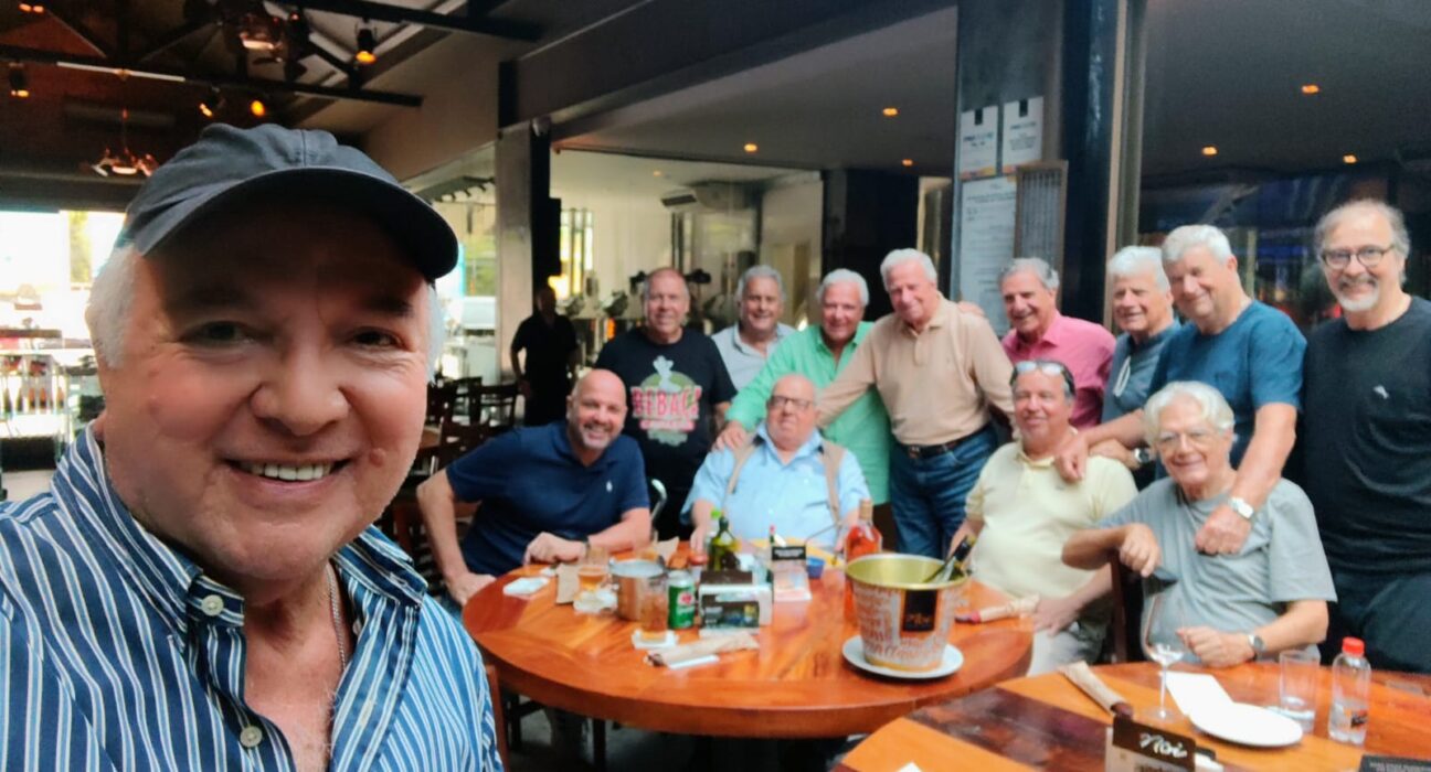 Pintassilgos, em Niterói Colunismo Social