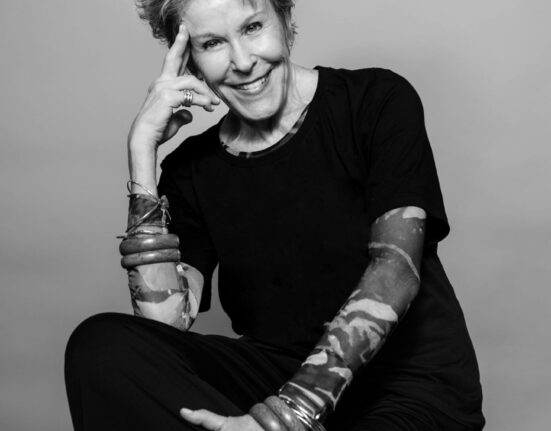 Com uma linguagem cativante, Sylvia Loeb levanta véus sobre o feminino e utiliza as lentes da psicanálise para retratar as muitas mulheres que passaram por sua vida Eventos