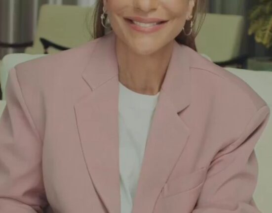 Ivete Sangalo adere à campanha Outubro Rosa com a Sociedade Brasileira de Mastologia Eventos