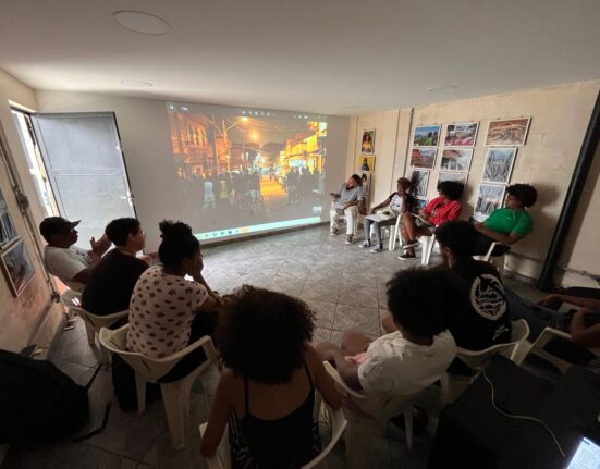 Instituto Enraizados: a primeira escola de hip hop da América Latina é de Nova Iguaçu cinema