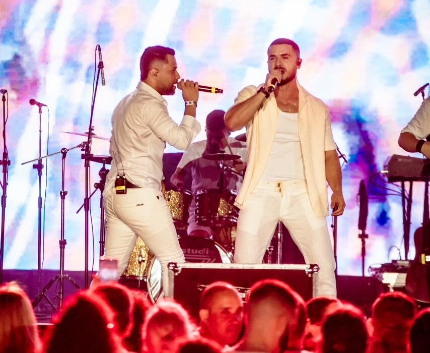 Natiruts comanda primeira noite de shows no Navio da Mix Eventos