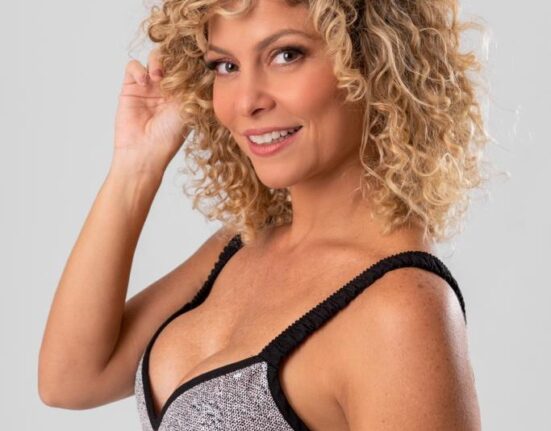 Bárbara Borges, vencedora de A Fazenda 14, participa do programa de Rachel Sherazade Eventos