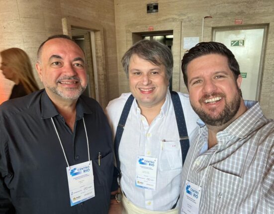 Conferência Centro-Rio Colunismo Social