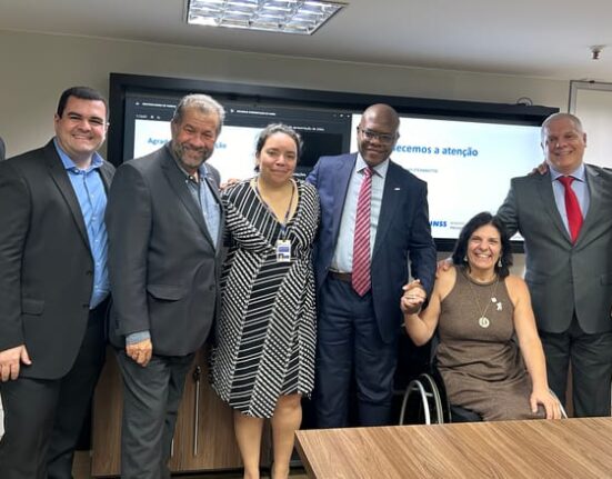 Projeto Piloto Colunismo Social