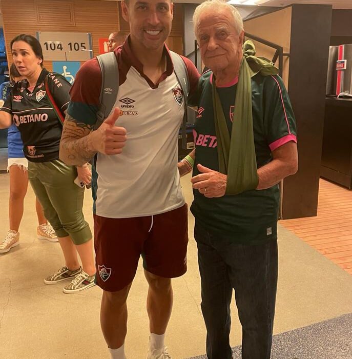 Comemoração tricolor Colunismo Social