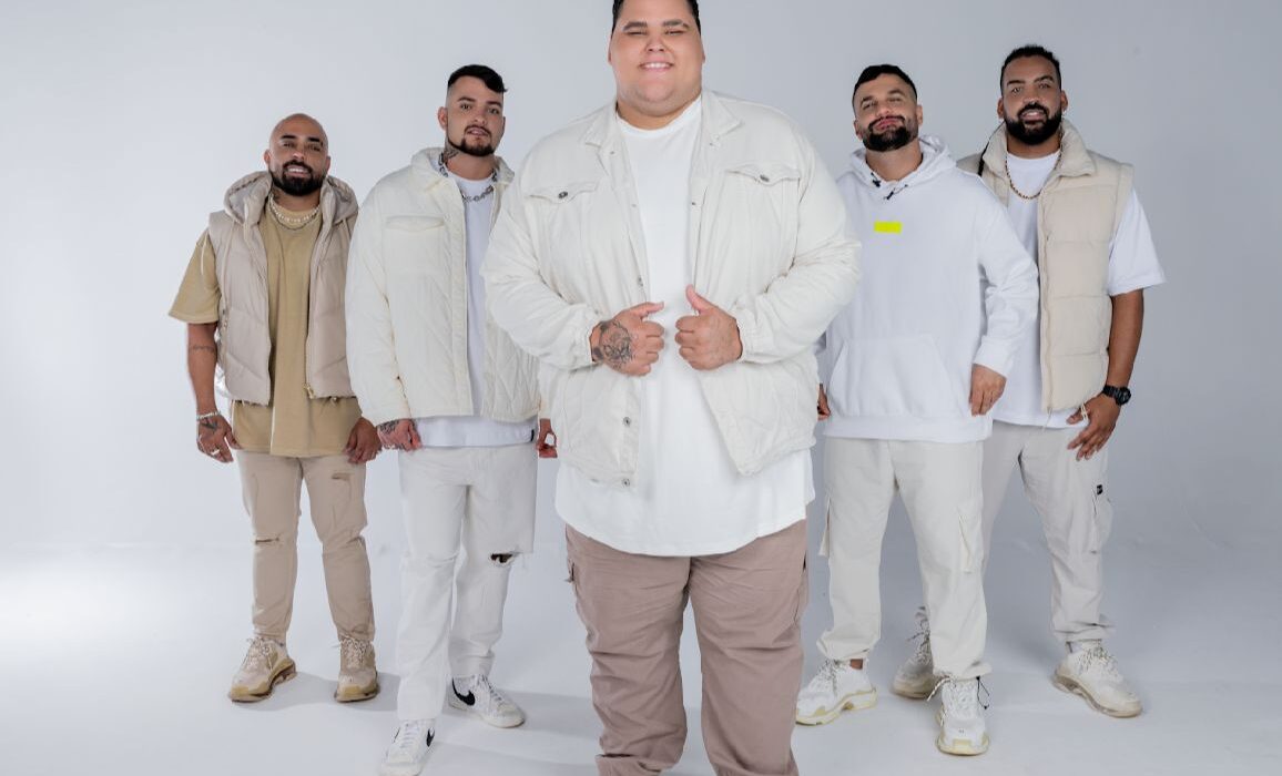 Réveillon Reviver traz "Menos é Mais" para cantar na virada de ano da capital Eventos