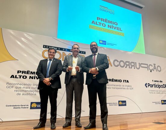 Administração do Plano Piloto recebe Troféu Ouro no Prêmio Alto Nível 2023, da CGDF Artes