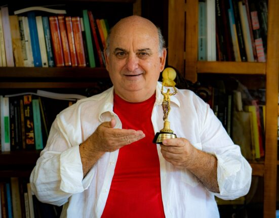 Doutor Hipóteses, a loucura que conquistou prêmios em festivais de todo o mundo Artes