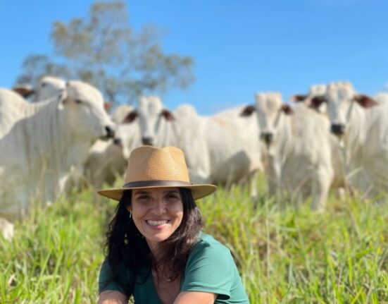 Nascida para o agro, Guta Alonso se dedica à seleção do Nelore Lemgruber com paixão pela pecuária Gastronomia