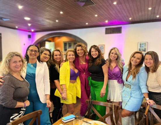Grupo de networking de mulheres fatura mais de 1 milhão em menos de 1 ano Geral