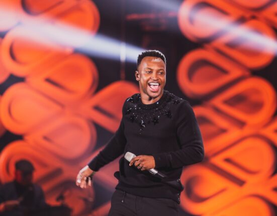 Thiaguinho desembarca em BH neste domingo para show no "Na Vibe do Verão" Eventos