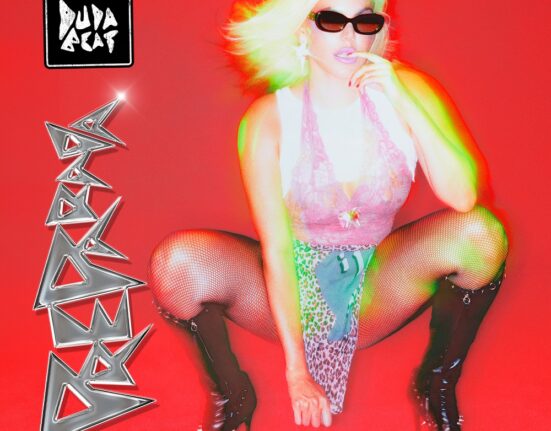 Duda Beat mostra que está 'Preparada' para se apaixonar neste verão Celebridades