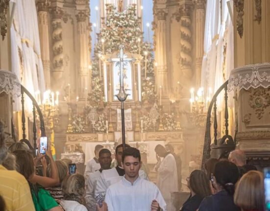 São Sebastião Colunismo Social