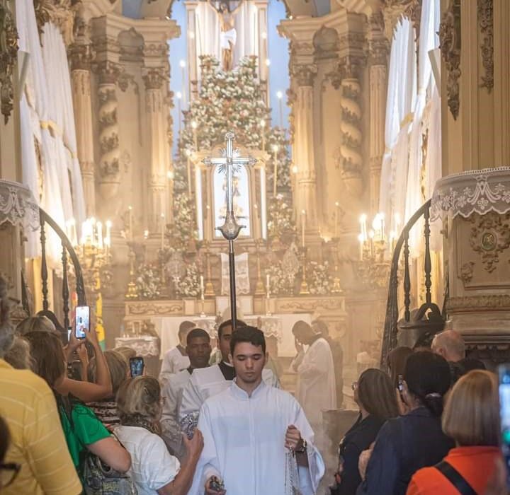 São Sebastião Colunismo Social