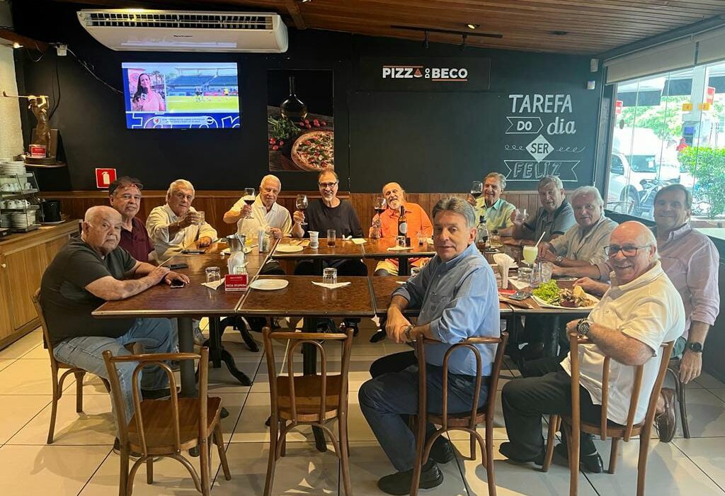 Amigos da Barra Colunismo Social