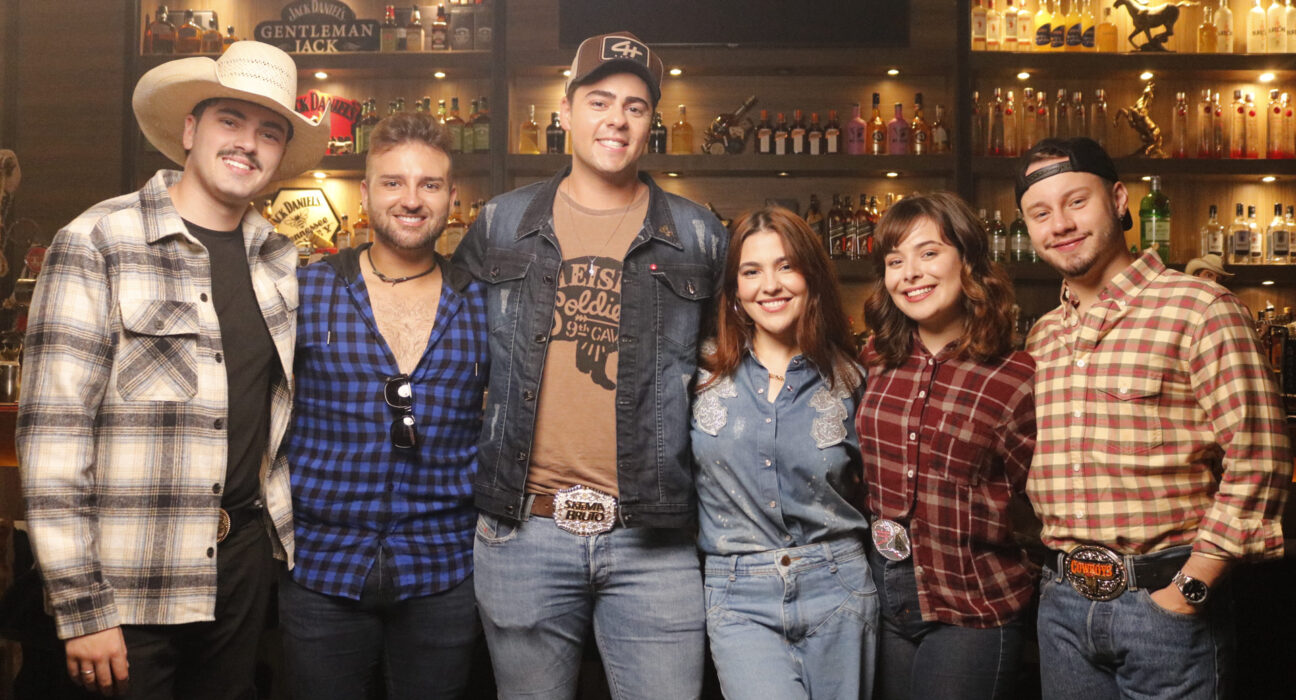 Enrico, filho de Chitãozinho, lança clipe romântico com a atriz Ana Zimmerman Música