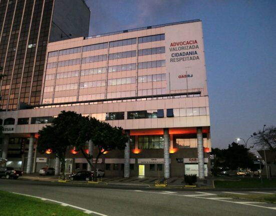 Caso do advogado assassinado Colunismo Social