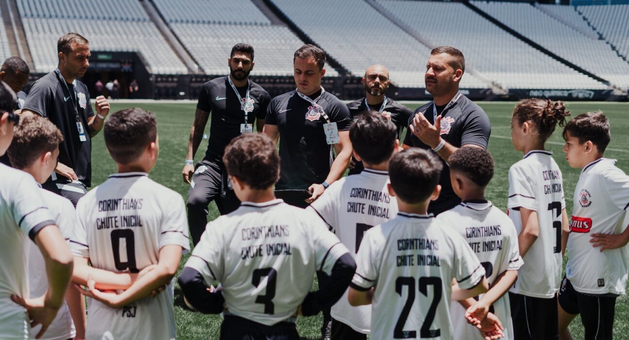 Escolinha de Futebol Oficial do Corinthians chega a Brasília e promove seletiva de atletas para categorias de base Esporte