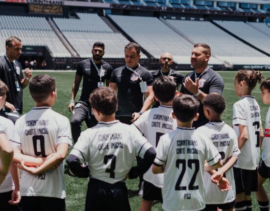 Escolinha de Futebol Oficial do Corinthians chega a Brasília e promove seletiva de atletas para categorias de base Notícias
