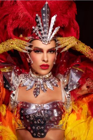 Ainda tem bloco de Carnaval! Copie as makes das famosas que impactaram e resistiram na folia com Avon Beleza