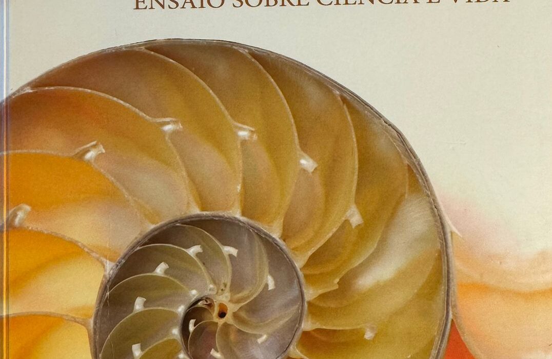 Além de Darwin Colunismo Social