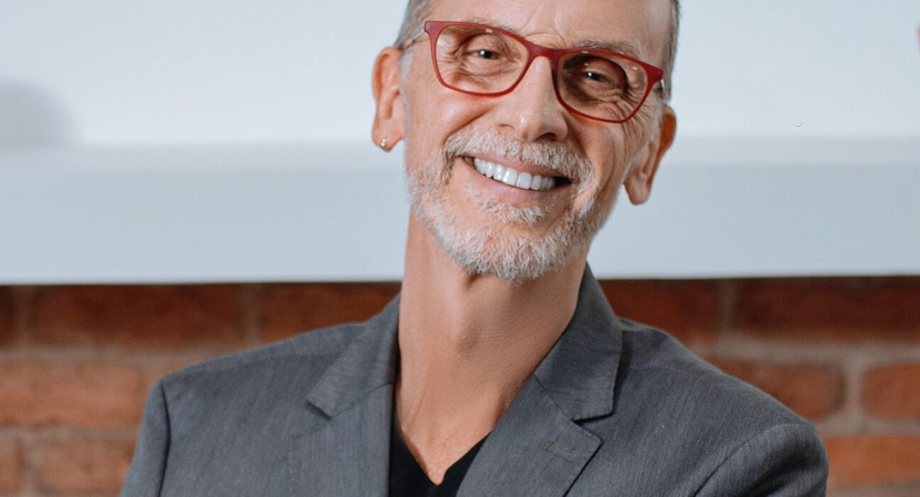 O maior desafio de apresentações: Como manter a conexão com o público? Geral