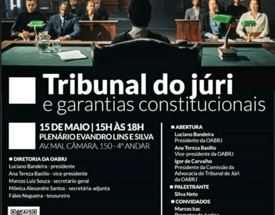 Tribunal do Júri Colunismo Social