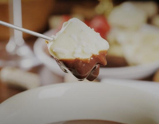 O Fondue da Julieta de Serpa Colunismo Social