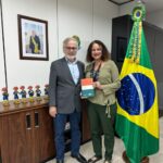 Livro "A FINEP e a Neoindustrialização". Rio de janeiro