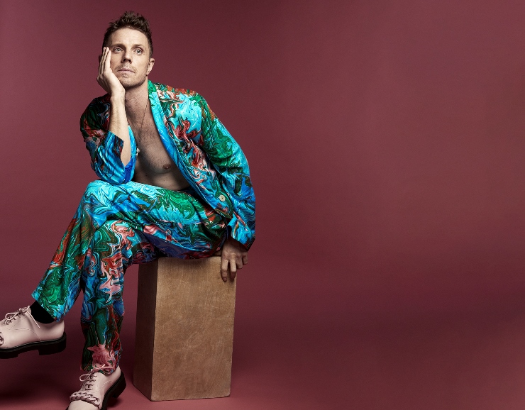 Abertamente gay, vocalista do Scissor Sisters discute a nova era da música: 'Há muito mais artistas LGBTQ do que nunca. É fantástico!" Celebridades