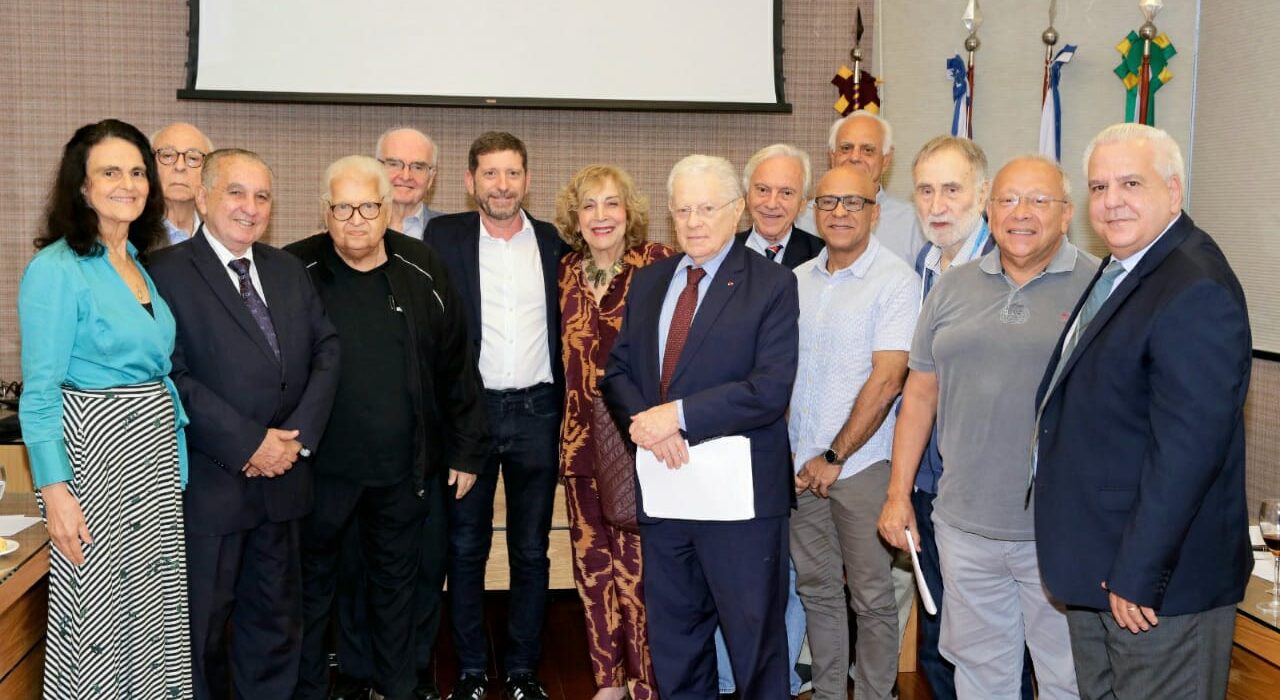 Indicações da Academia Brasileira de Educação Rio de janeiro