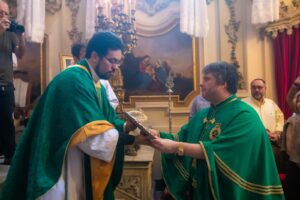 Peças sacras devolvidas, na missa em ação de graças Rio de janeiro