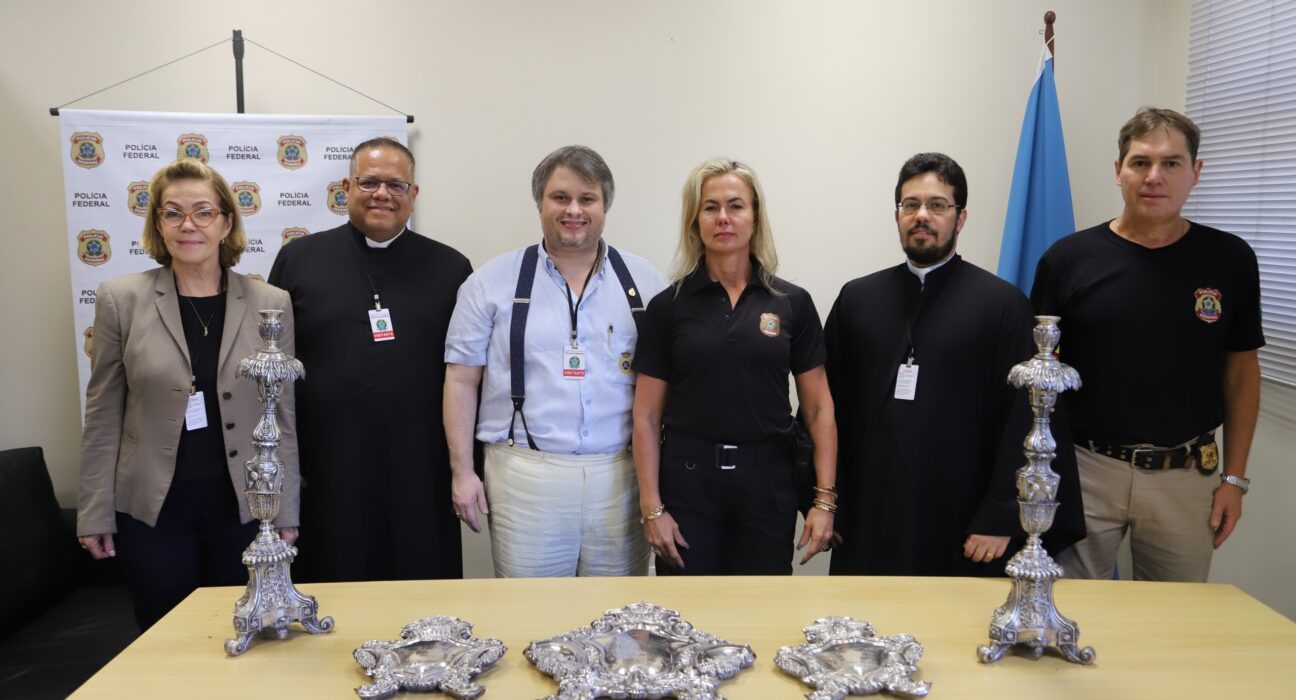 PF devolve peças sacras desaparecidas há 50 anos Rio de janeiro