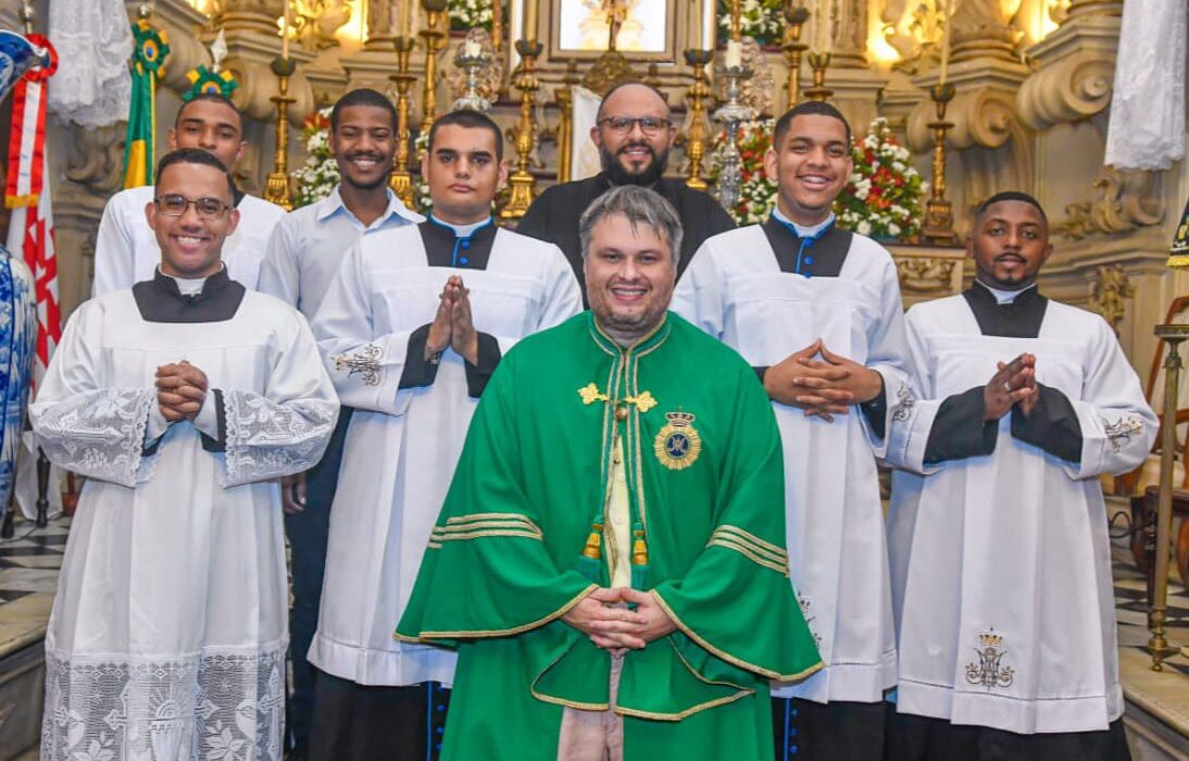 Data oficial e Benfeitores da Irmandade Rio de janeiro