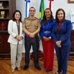 Com as bombeiras militares Rio de janeiro