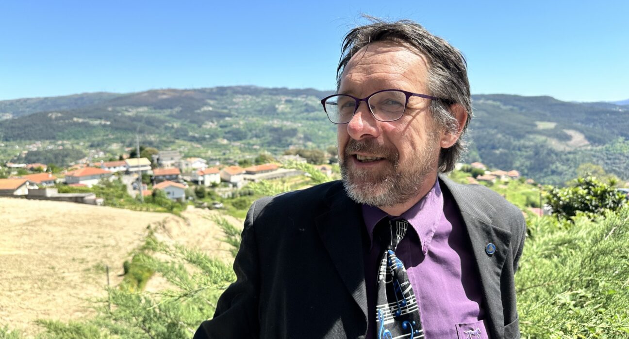 Famoso pesquisador matemúsico francês coordena centro de pesquisa brasileiro na França Colunismo Social