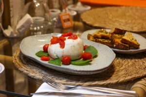 Yolo Motel: Gastronomia Sofisticada e Memorável Gastronomia